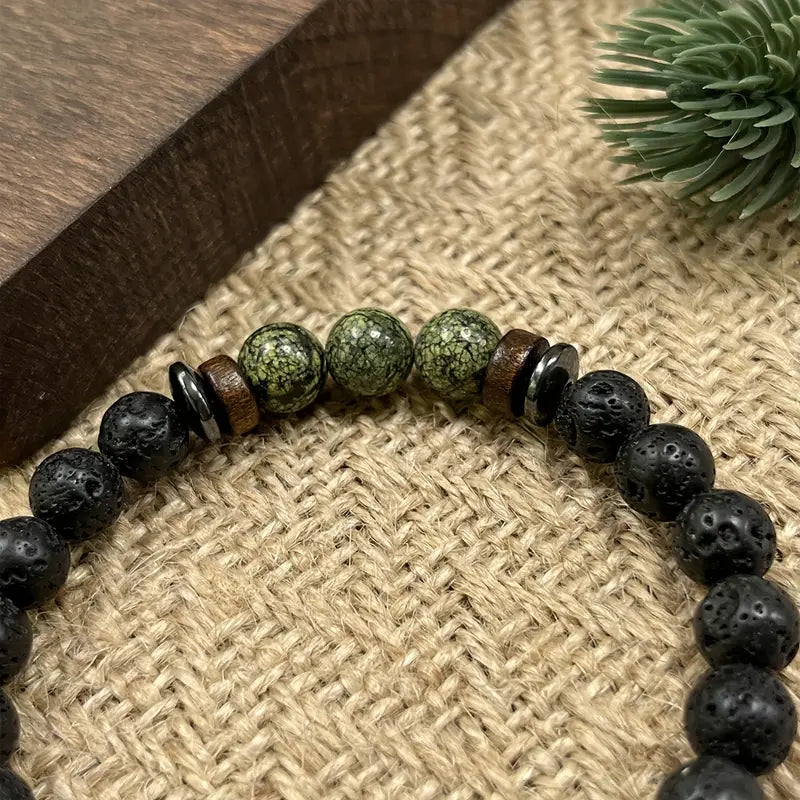 Bransoletka z lawy wulkanicznej oraz serpentynu „Lava Forest Balance”