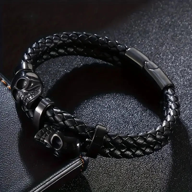 Męska bransoletka z plecionej skóry z czaszkami „Nocturnus”
